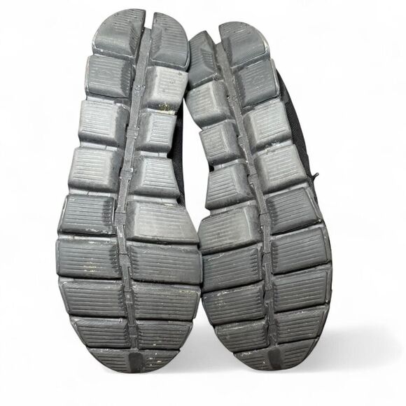 On Cloud Men’s Running Shoes Size 11M Black Swiss Engineering Lightweight - Picture 5 of 6